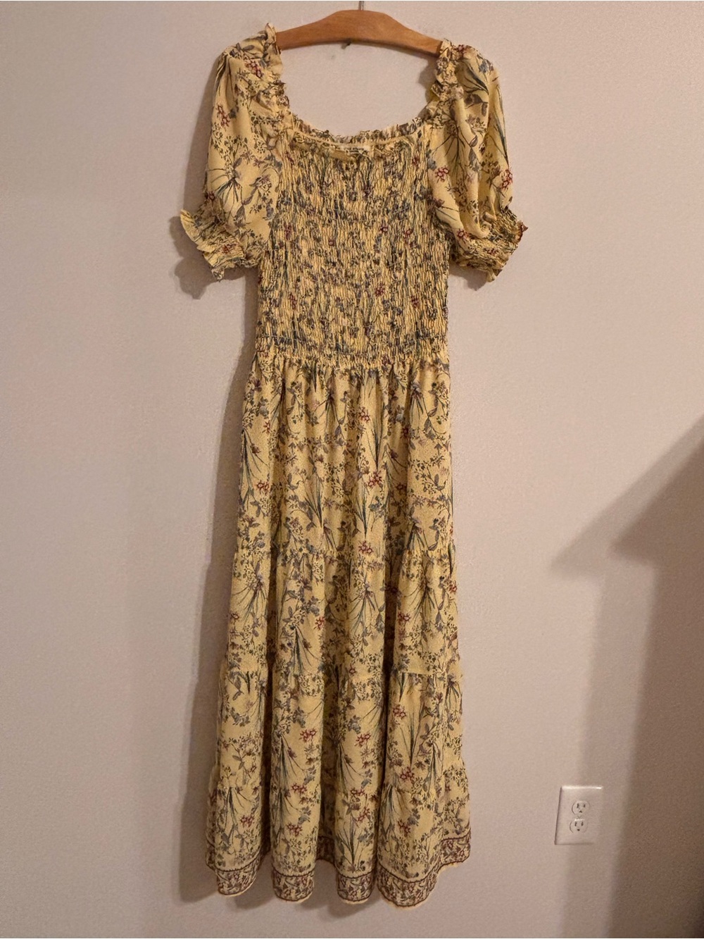 Max Studio yellow floral-print smocked midi dress